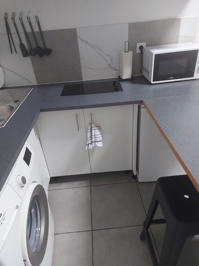 Grand Studio Entier Ecquevilly Экстерьер фото